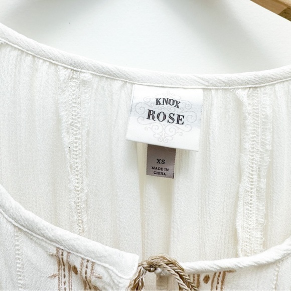 Knox Rose Boho Peasant Blouse - Picture 2 of 8